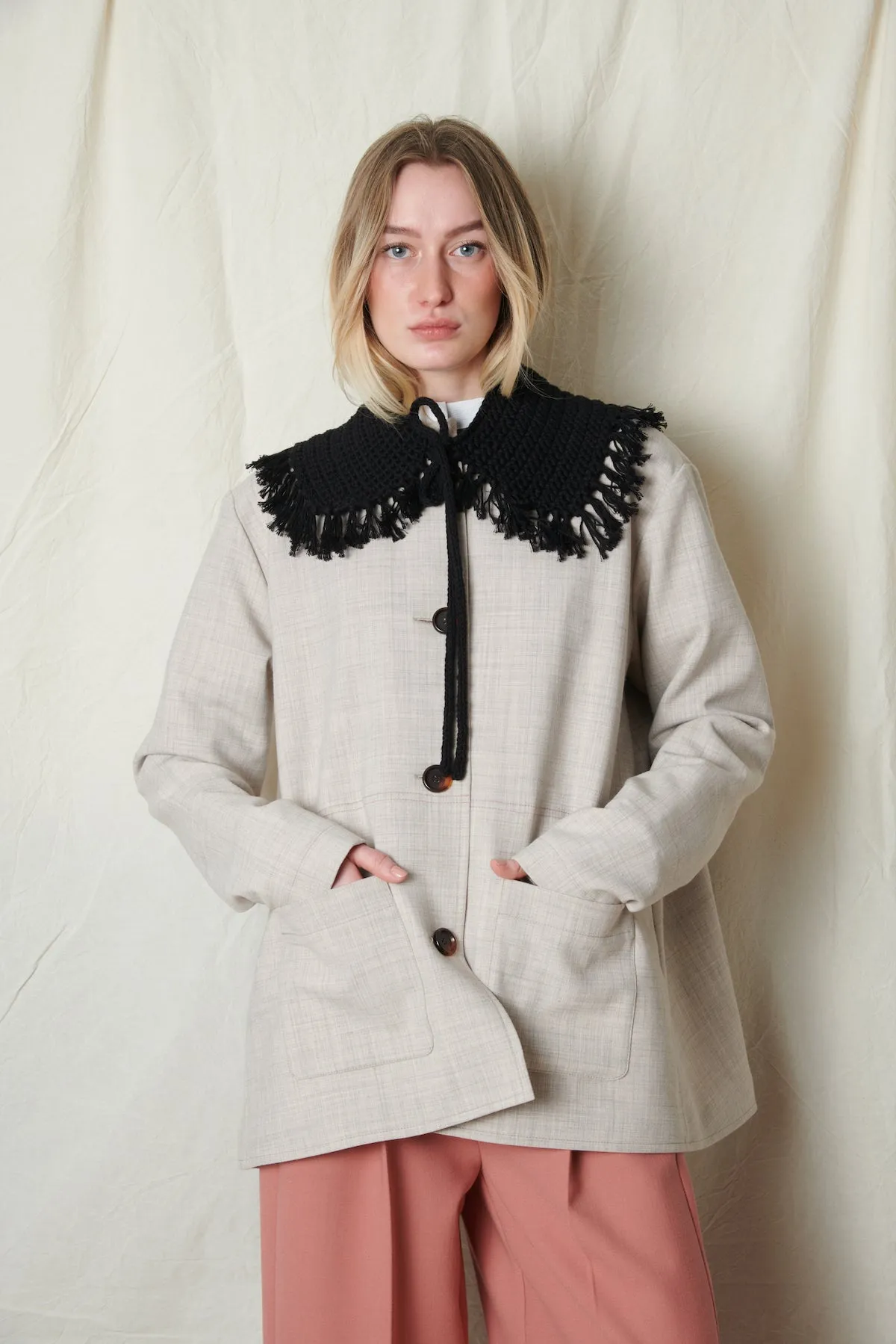 Crocheted Collar. Black
