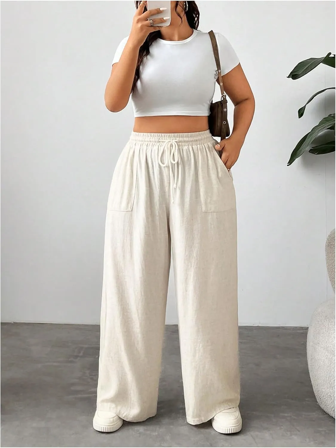 Floerns Women's Plus Size Solid Drawstring Waist Wide Leg Casual Pants with Pockets