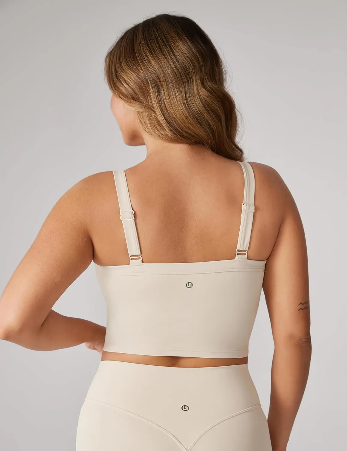 Hugcurve Adjustable Longline Sports Bra Square Neck Workout Tank Crop Tops for Women with Built in Bra Padded Camisole