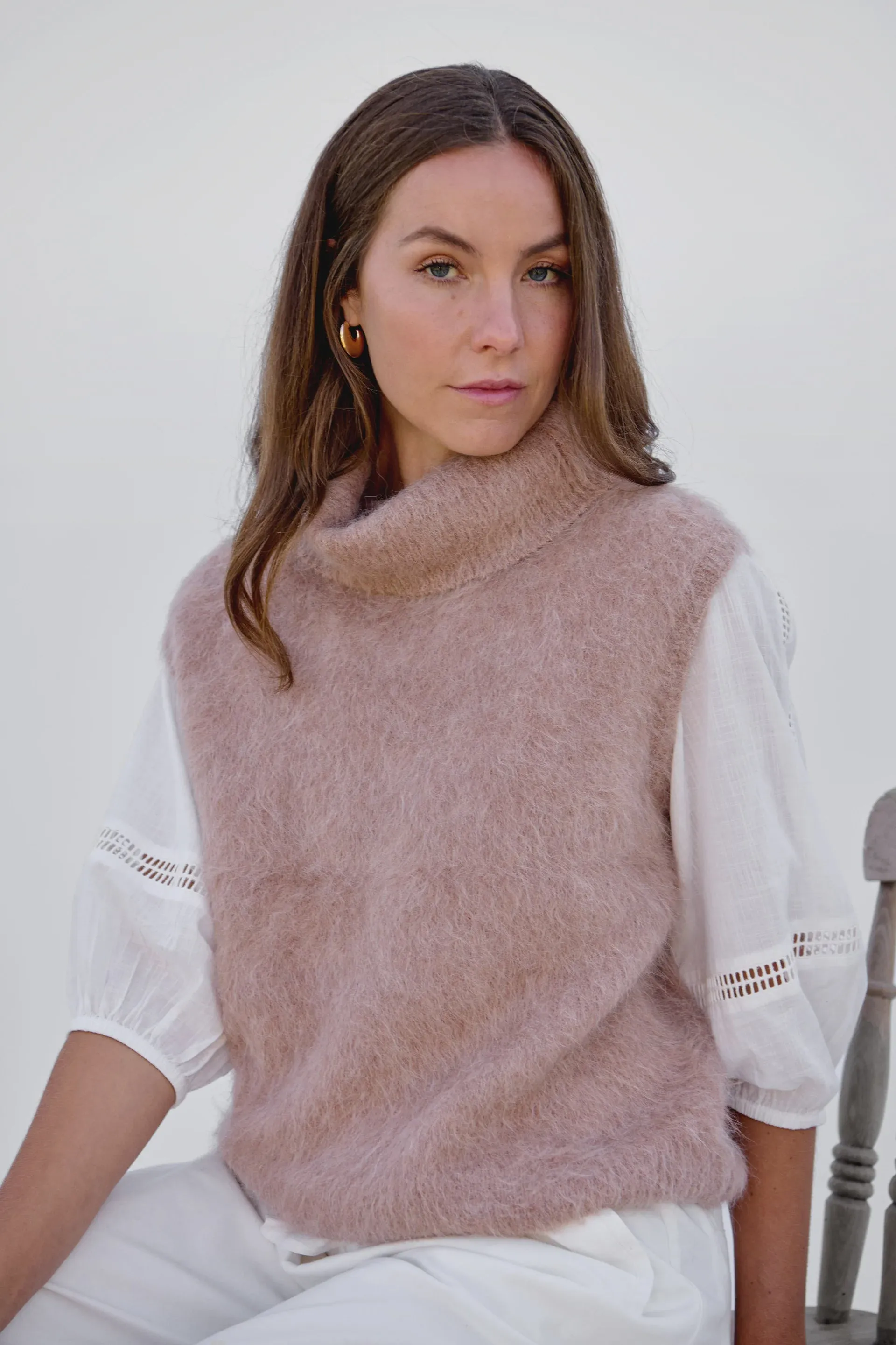 MAXTED - Brushed Sleeveless Roll Neck - Oat