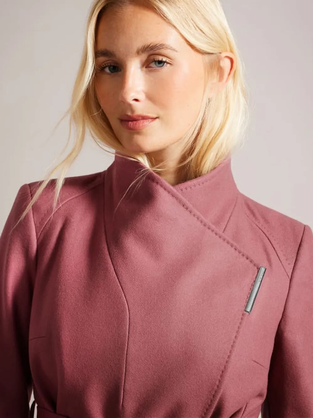 TED BAKER ROSESS SHORT COAT