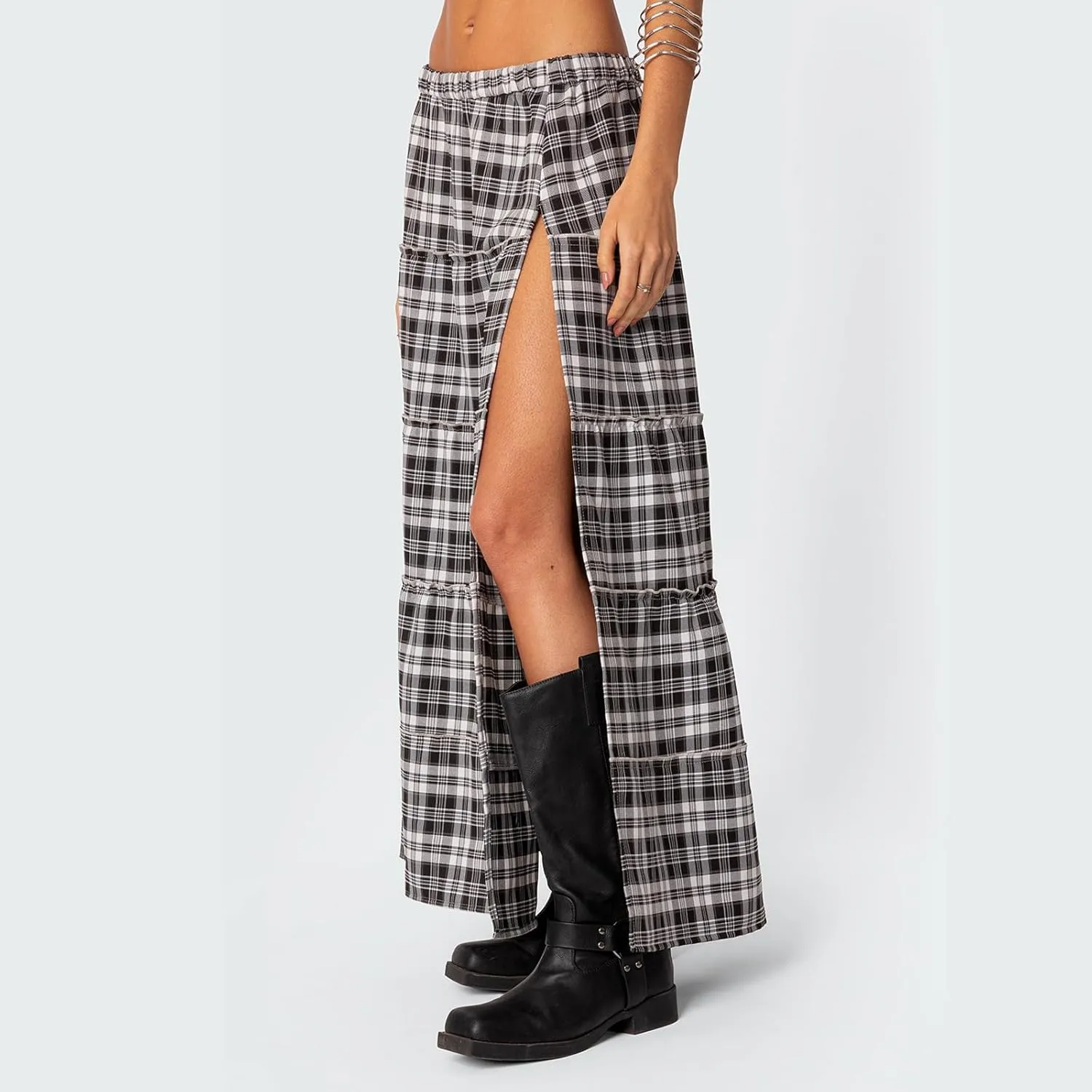 Vintage Plaid Maxi Skirts for Women Y2K Elastic Waist Side Slit Tiered Skirt Summer Flowy Gingham A Line Long Skirt