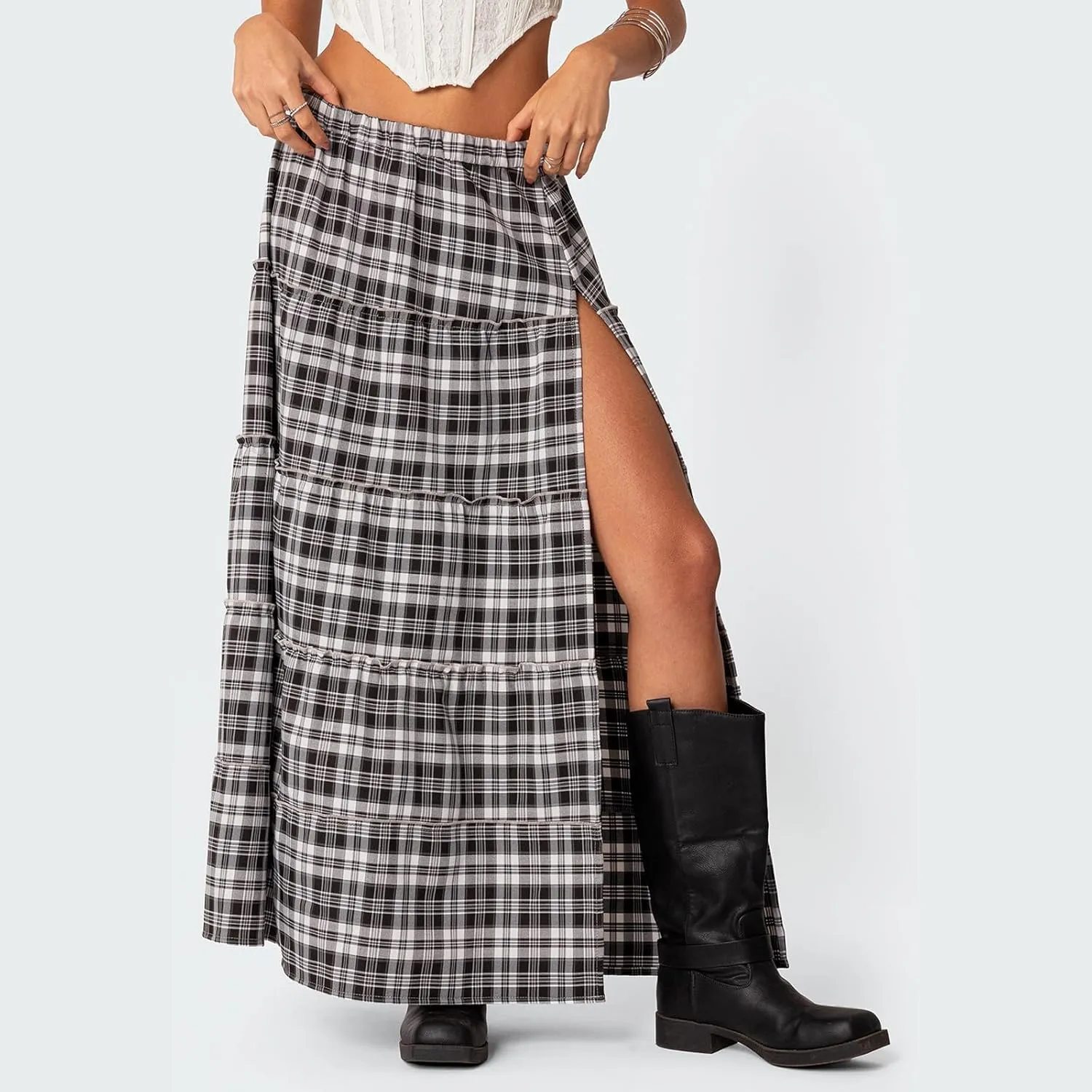 Vintage Plaid Maxi Skirts for Women Y2K Elastic Waist Side Slit Tiered Skirt Summer Flowy Gingham A Line Long Skirt
