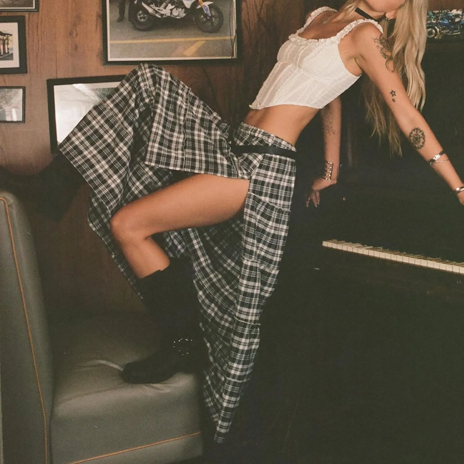 Vintage Plaid Maxi Skirts for Women Y2K Elastic Waist Side Slit Tiered Skirt Summer Flowy Gingham A Line Long Skirt